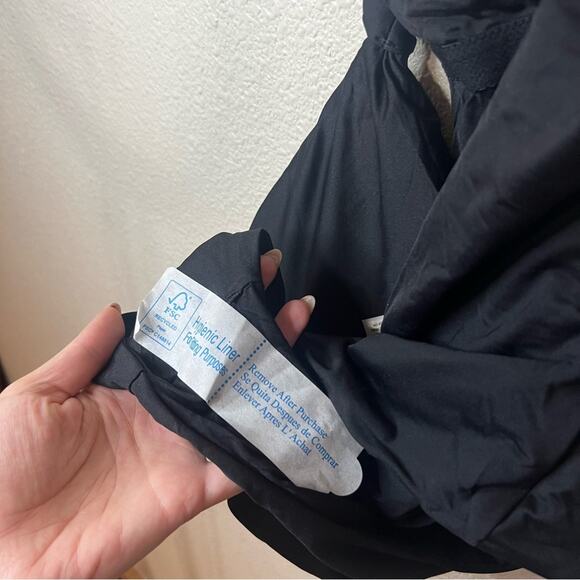 Andie black Santorini twist keyhole one piece swimsuit NEW XL - Picture 7 of 11